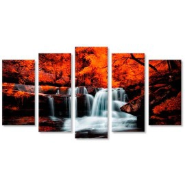 Cascada in padure 2156