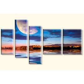 Luna peste oras 1583